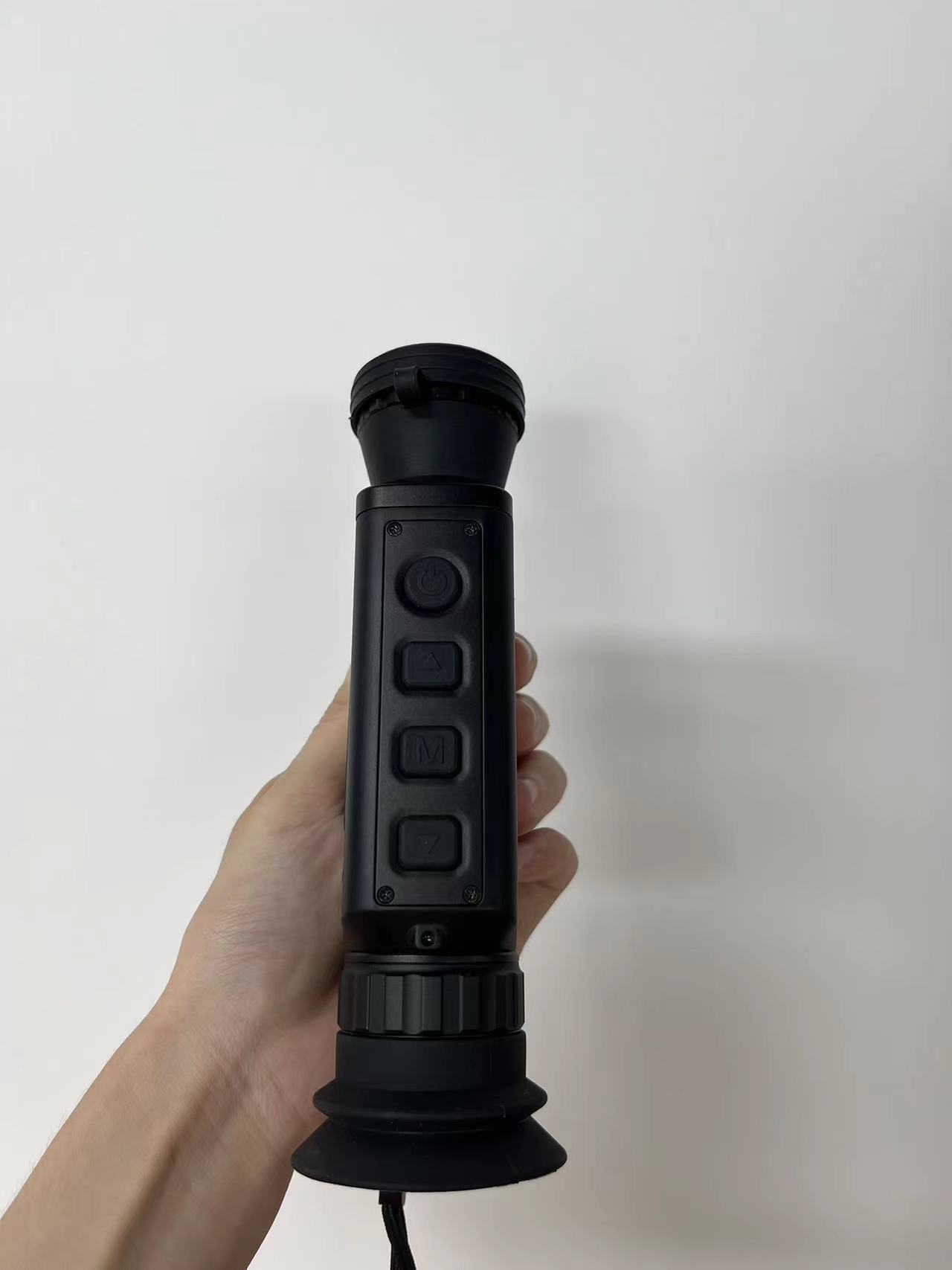 Monokular termowizyjny do celo – Thermal Scope Night Vision Monocular recenzja i cena